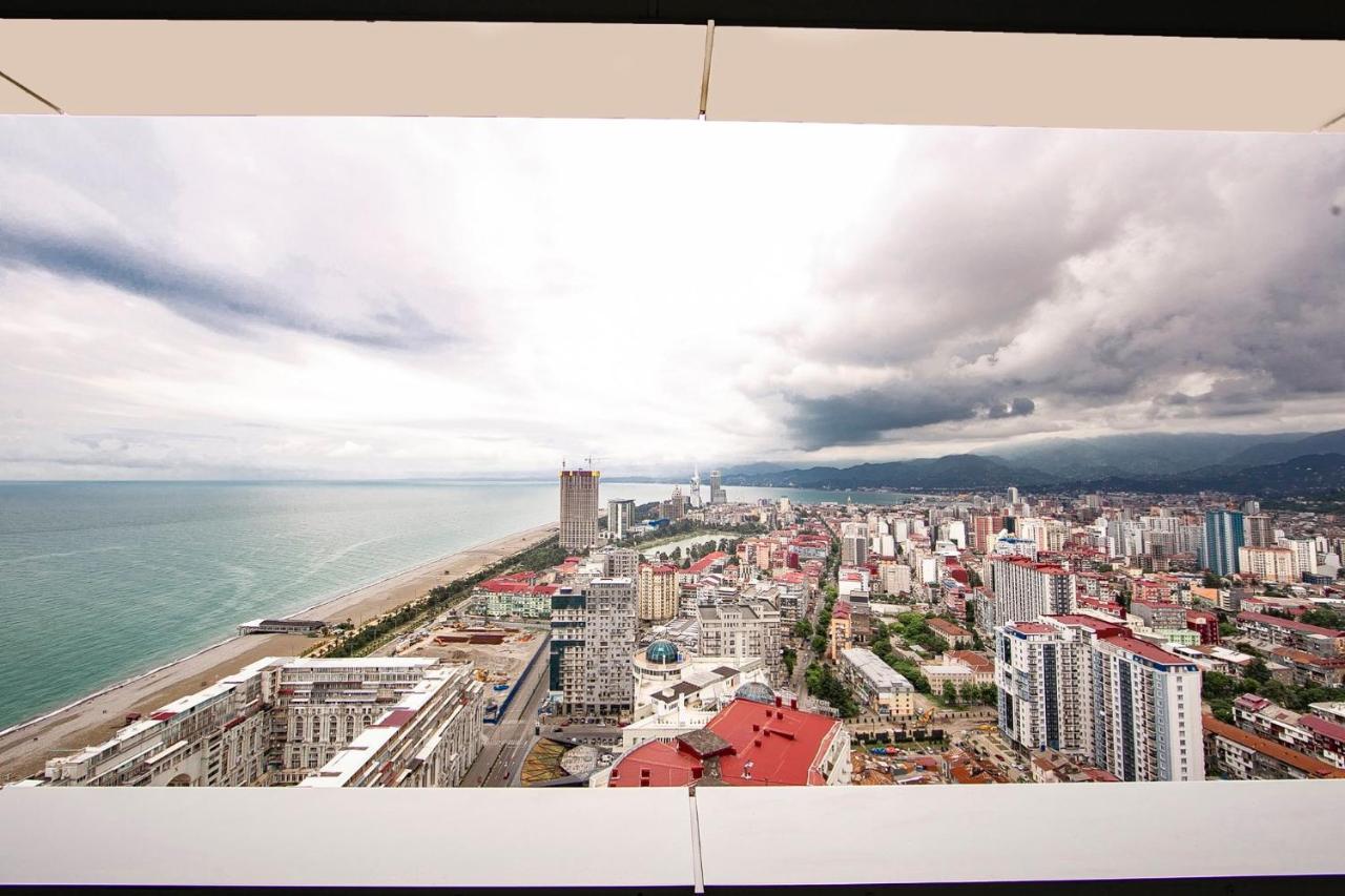 Apartments In Alliance Batumi Exterior foto